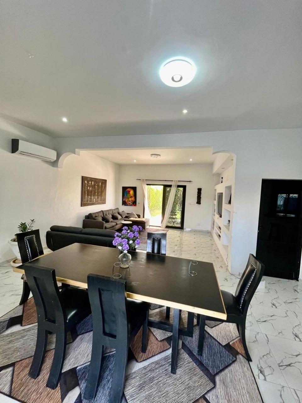 La Baraka, Extravagant Villa For 8 With Pool In Saly Gandigal Zewnętrze zdjęcie